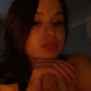 Meet your Posher, Desiree